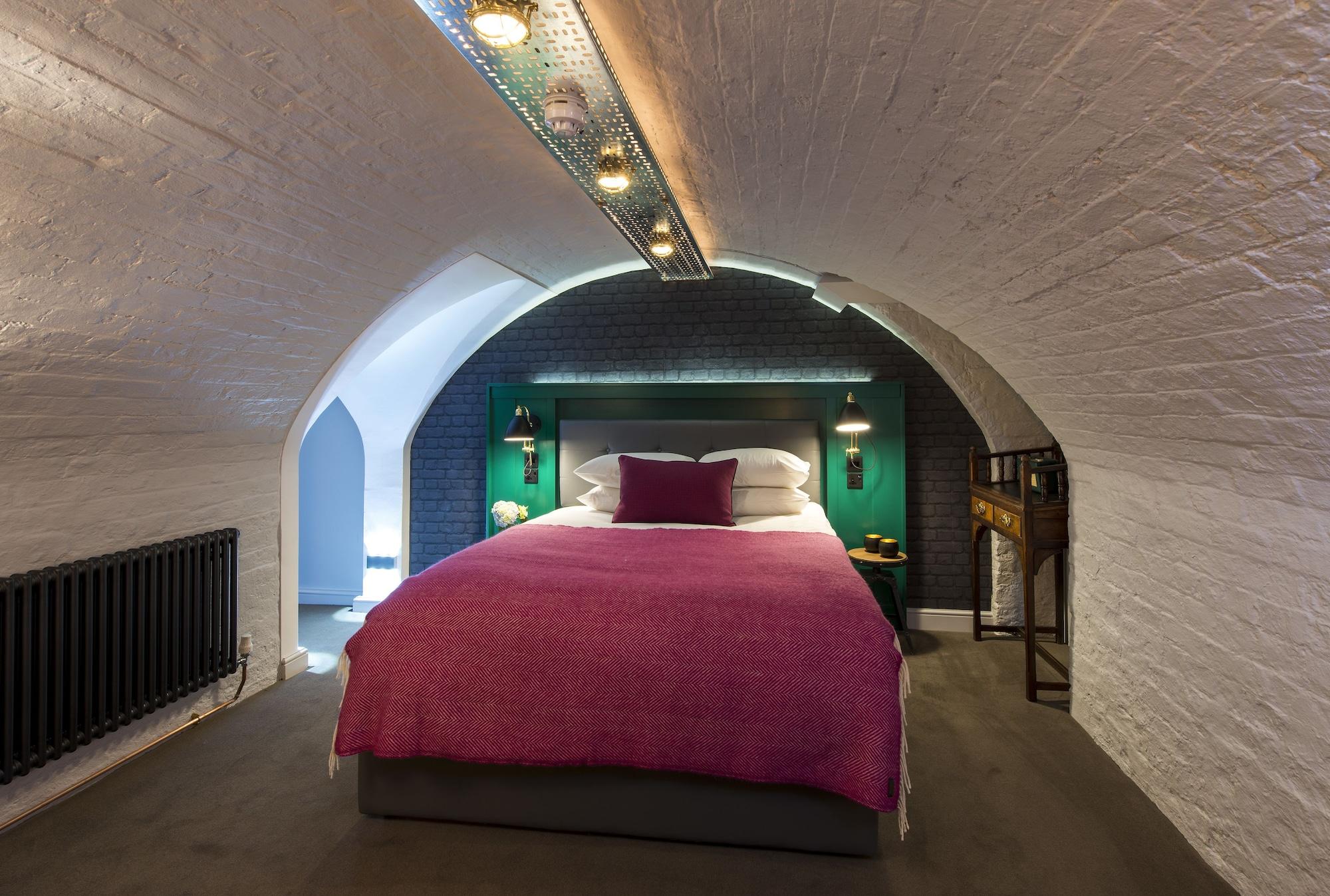 Hotel The Churchill