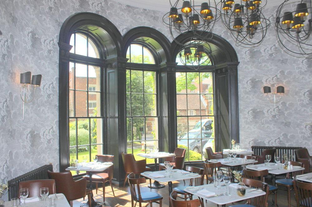 Hotel The Churchill York