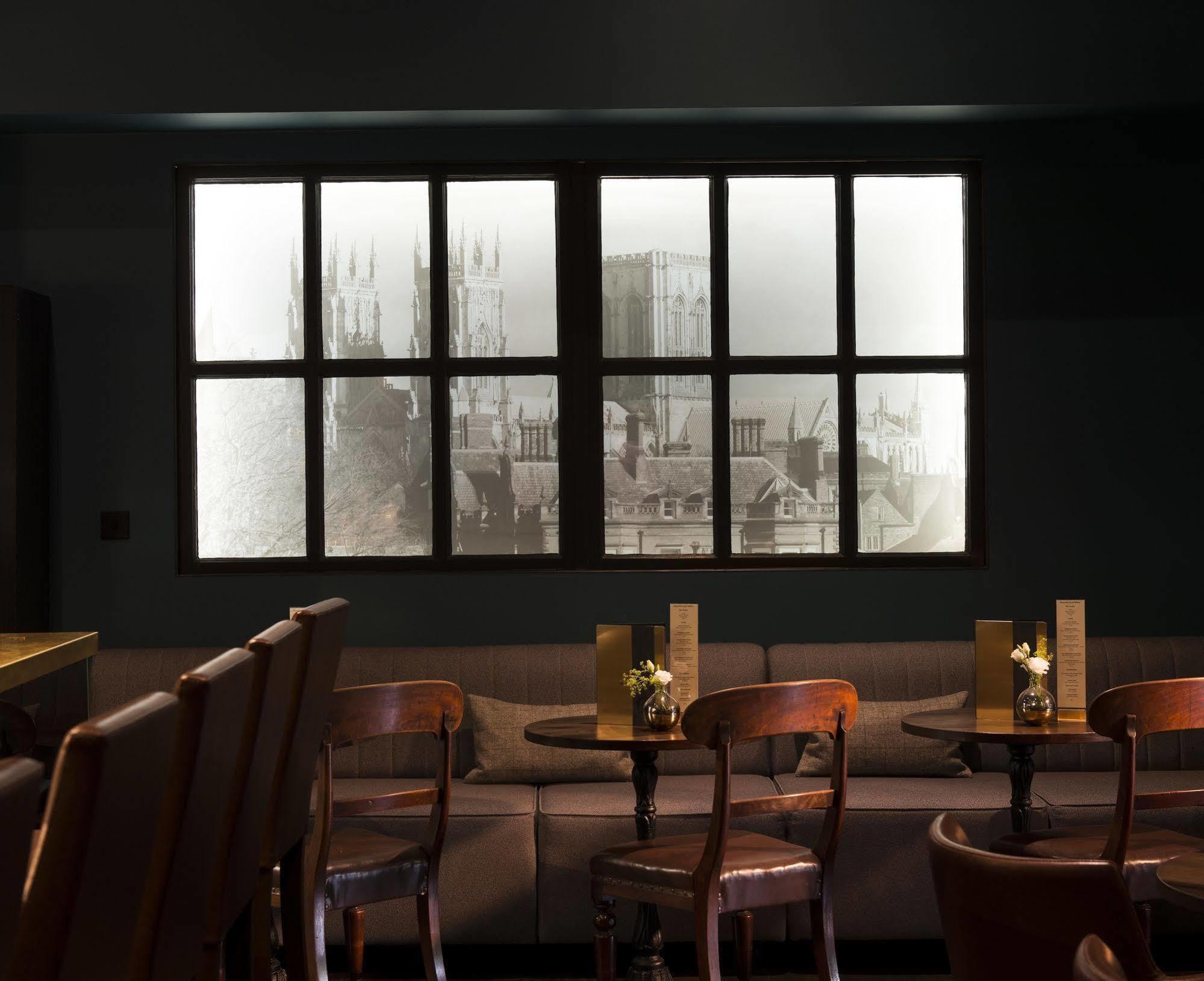 Hotel The Churchill 4*