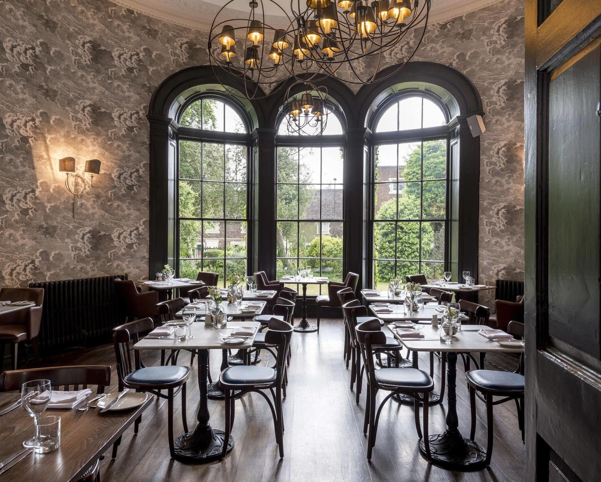 The Churchill 4*